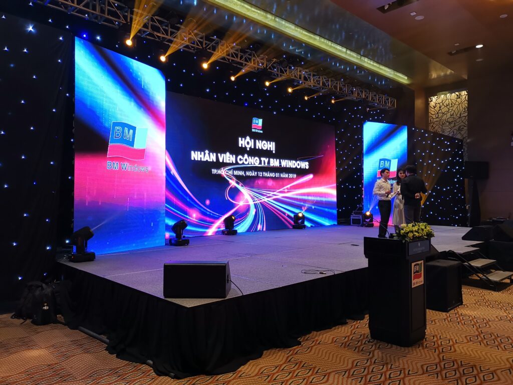 Trải nghiệm công nghệ đỉnh cao tại sự kiện với màn hình LED chất lượng